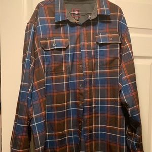 Men’s Plaid Button-Down Shirt